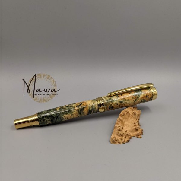 Beautiful Green and Natural Fountain Pen - Image 2
