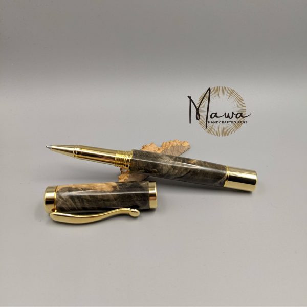 Beautiful Handcrafted Rollerball Pen - Image 4