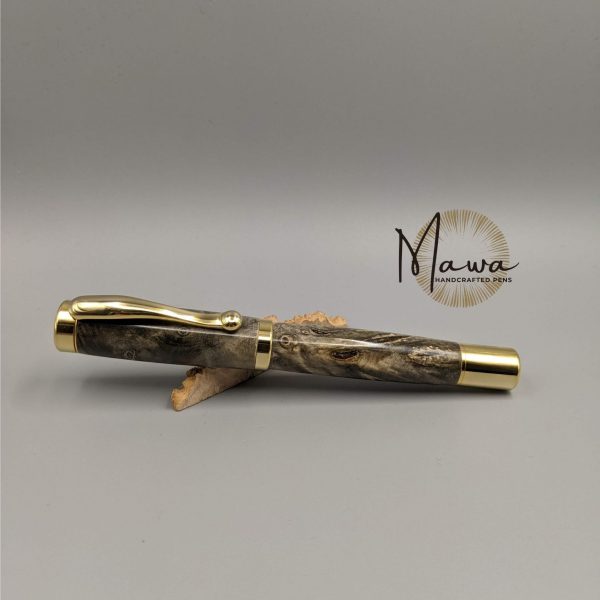 Gorgeous Unique Fountain Pen - Image 5