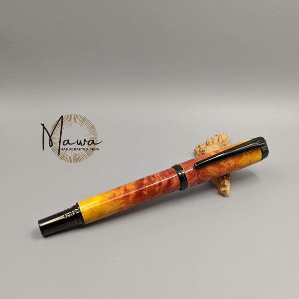 Red and Yellow Fountain pen - Image 2
