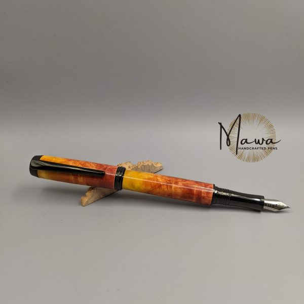 Red and Yellow Fountain pen - Image 4