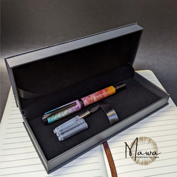 Full Rainbow Fountain Pen - Black - Image 7
